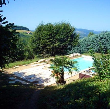 Cadre Paradisiaque Saint-Pierre-la-Palud Exterior photo